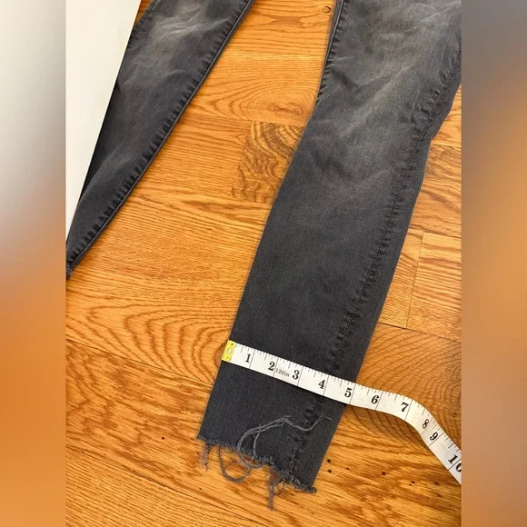 MOTHER Denim High Waist Looker Ankle Fray Lighting Up Lanterns Size 27